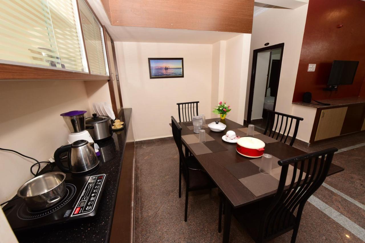 Sree Service Apartments تيروباتي المظهر الخارجي الصورة